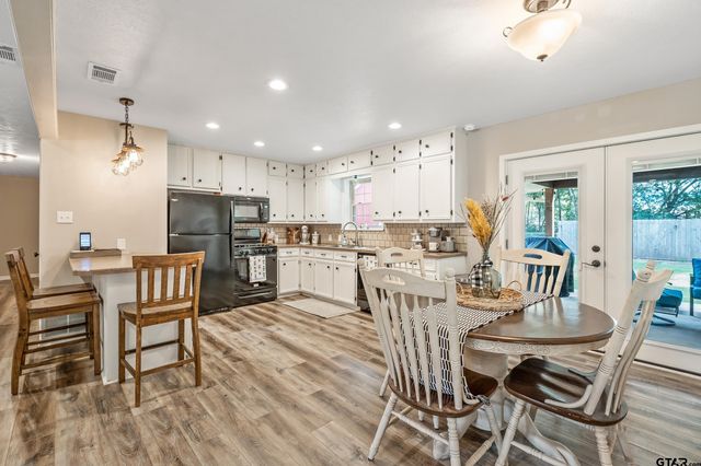 135 Short St, Rusk, TX 75785