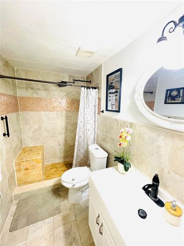 9608 ELGIN COURT, Tampa, FL 33615