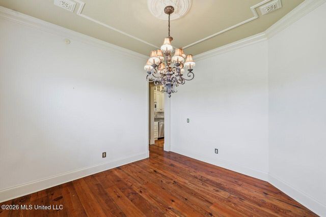 553 Twin Cedars Drive, Madison, MS 39110