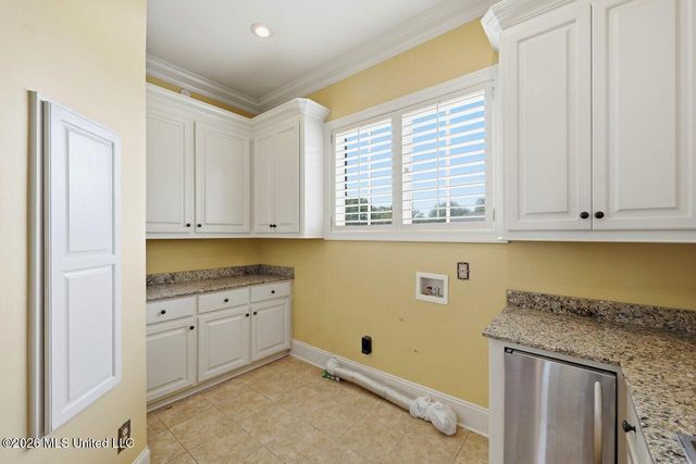553 Twin Cedars Drive, Madison, MS 39110