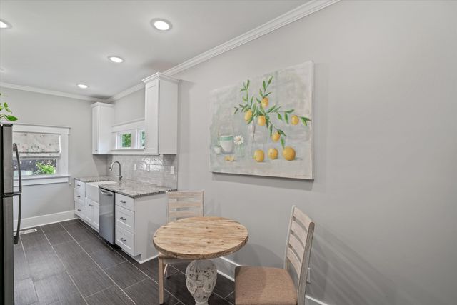 1893 FELIX AVE, Memphis, TN 38114