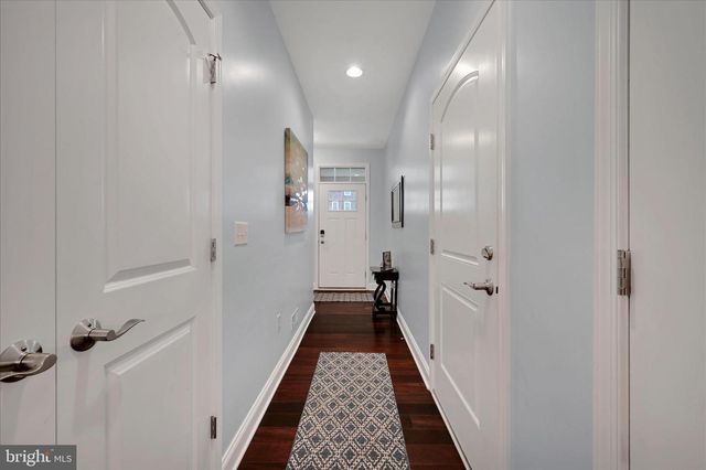 112 SAWGRASS DR, Millersville, PA 17551