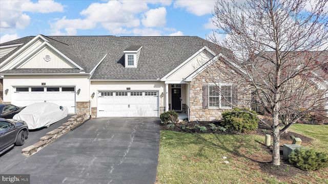 112 SAWGRASS DR, Millersville, PA 17551