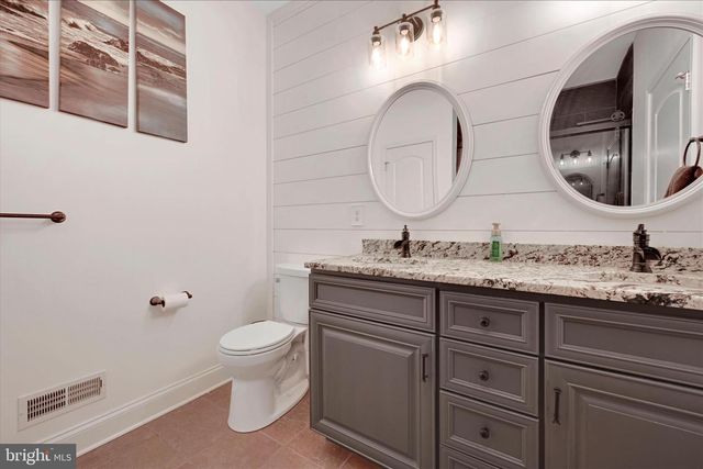 112 SAWGRASS DR, Millersville, PA 17551