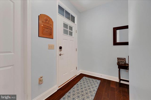 112 SAWGRASS DR, Millersville, PA 17551