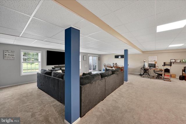 112 SAWGRASS DR, Millersville, PA 17551