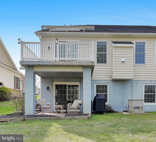 112 SAWGRASS DR, Millersville, PA 17551