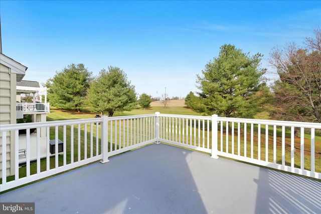 112 SAWGRASS DR, Millersville, PA 17551