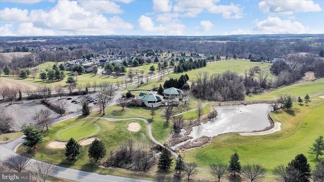 112 SAWGRASS DR, Millersville, PA 17551