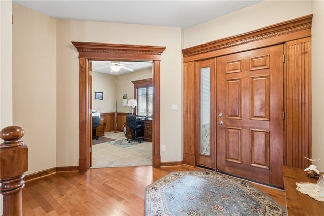 8165 Century Drive, West Des Moines, IA 50266