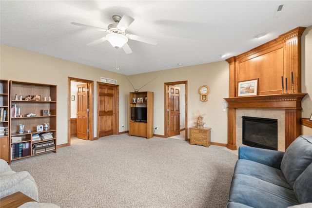 8165 Century Drive, West Des Moines, IA 50266