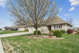 8165 Century Drive, West Des Moines, IA 50266