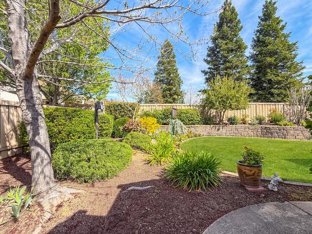 265 Lariat Loop, Lincoln, CA 95648