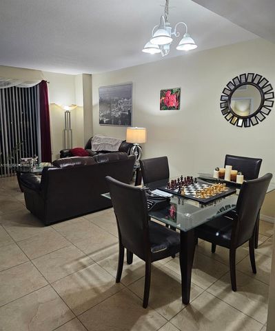 8440 SW 8th St 210A, Miami, FL 33144