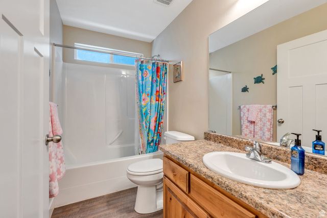 1517 S LAKE VIEW TERRACE RD, Saratoga Springs, UT 84045
