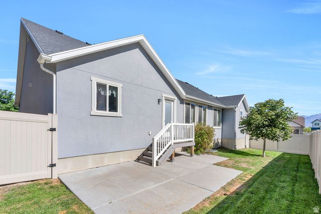 1517 S LAKE VIEW TERRACE RD, Saratoga Springs, UT 84045