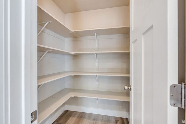 1517 S LAKE VIEW TERRACE RD, Saratoga Springs, UT 84045