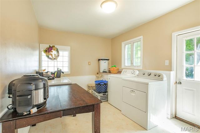 102 Mesa, Collinsville, IL 62234