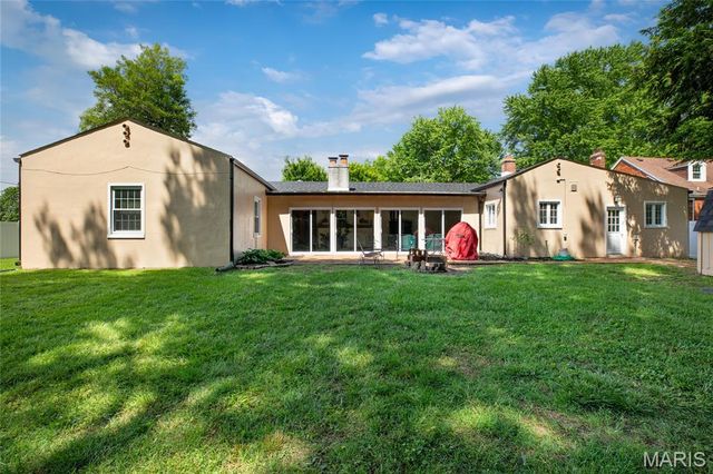 102 Mesa, Collinsville, IL 62234