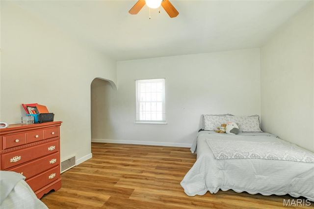 102 Mesa, Collinsville, IL 62234
