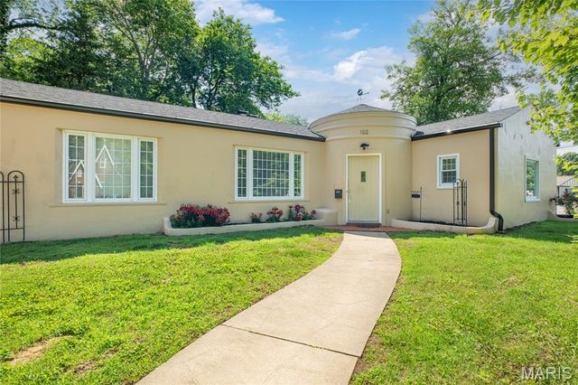 102 Mesa, Collinsville, IL 62234