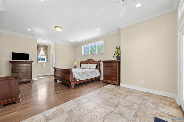 1217 Indian Creek Road, Huntsville, AL 35806