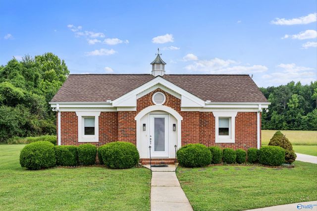 1217 Indian Creek Road, Huntsville, AL 35806