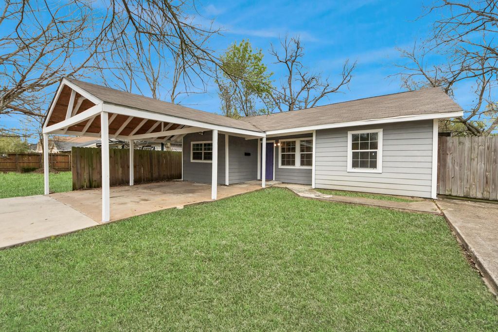 5521 Southlea Street, Houston, TX 77033