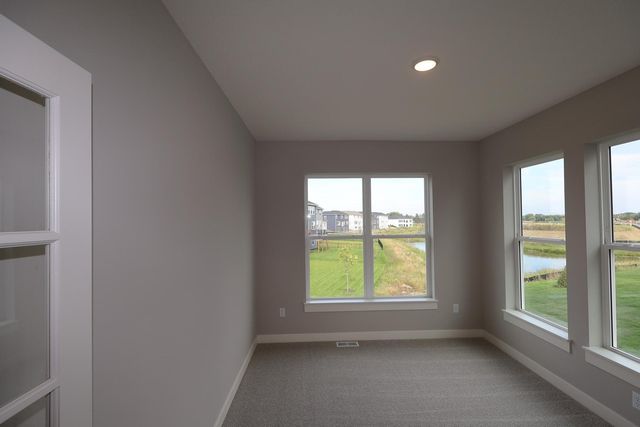 11646 Harbor Circle N, Dayton, MN 55369
