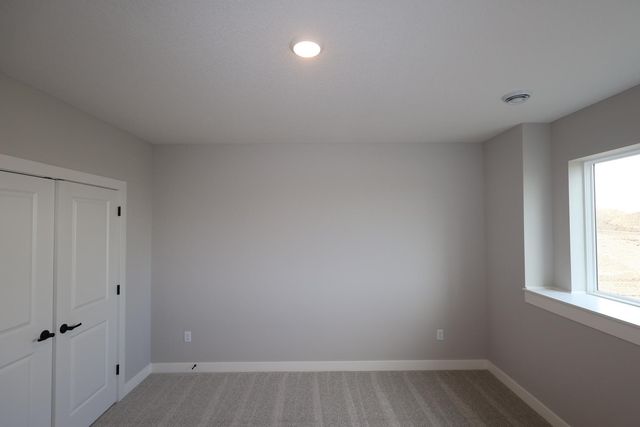 11646 Harbor Circle N, Dayton, MN 55369