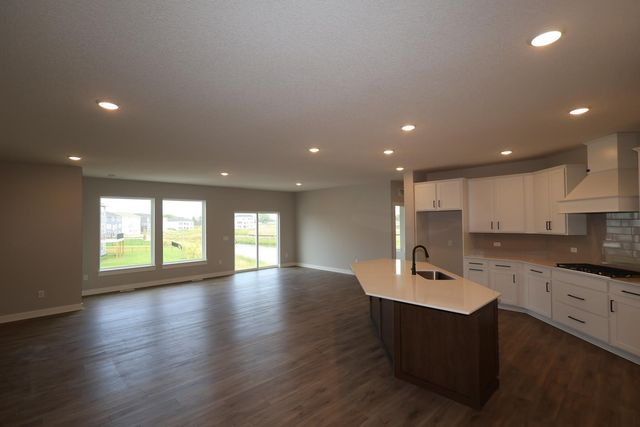 11646 Harbor Circle N, Dayton, MN 55369