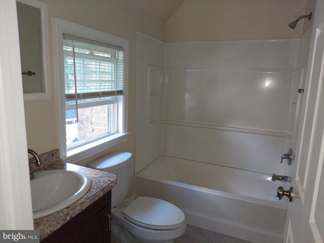 118 SOUTHEAST AVE, Pitman, NJ 08071