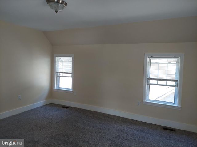 118 SOUTHEAST AVE, Pitman, NJ 08071