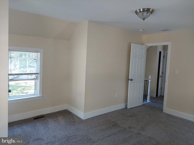 118 SOUTHEAST AVE, Pitman, NJ 08071