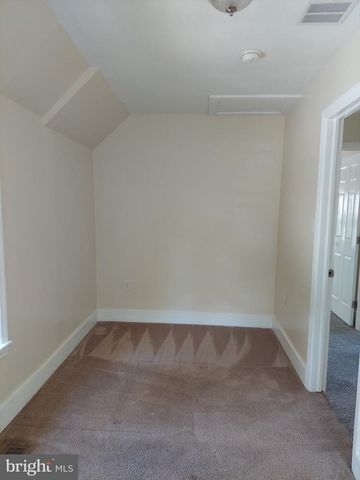 118 SOUTHEAST AVE, Pitman, NJ 08071