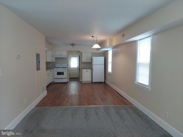 118 SOUTHEAST AVE, Pitman, NJ 08071