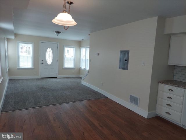 118 SOUTHEAST AVE, Pitman, NJ 08071