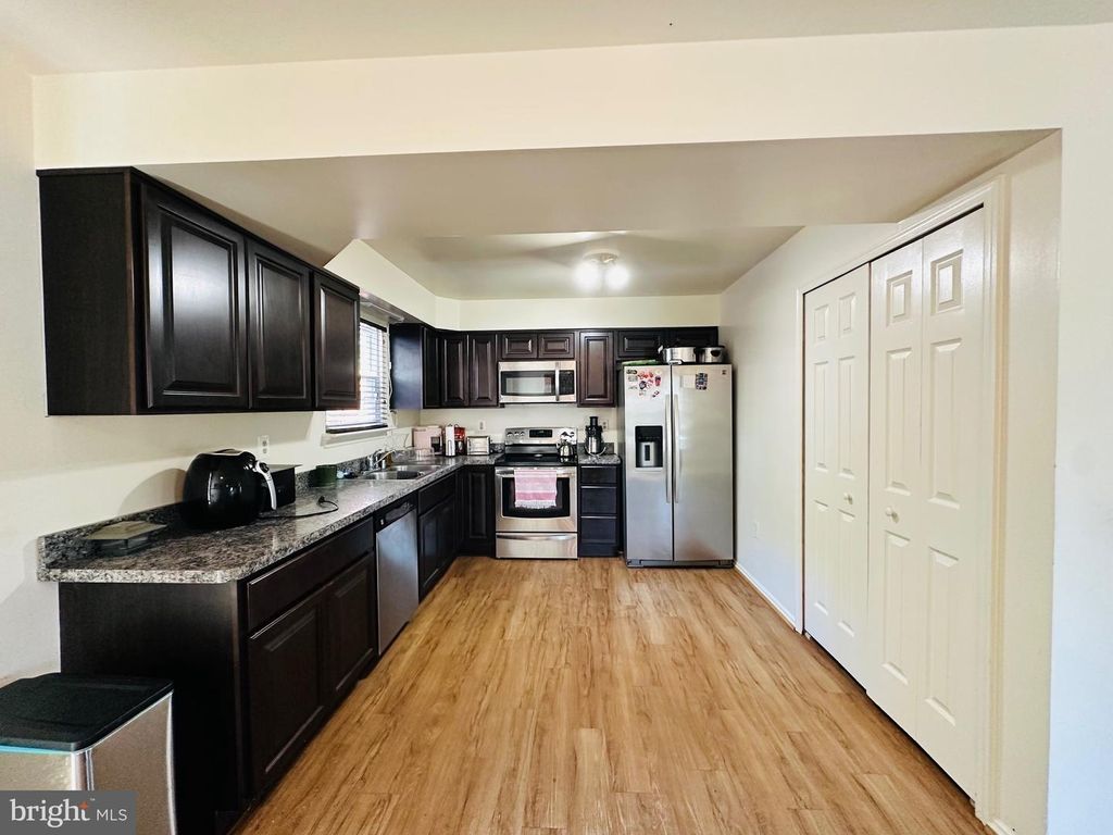 Image 14 of property listing at 3433-A AZALEA PL, Waldorf, MD 20602