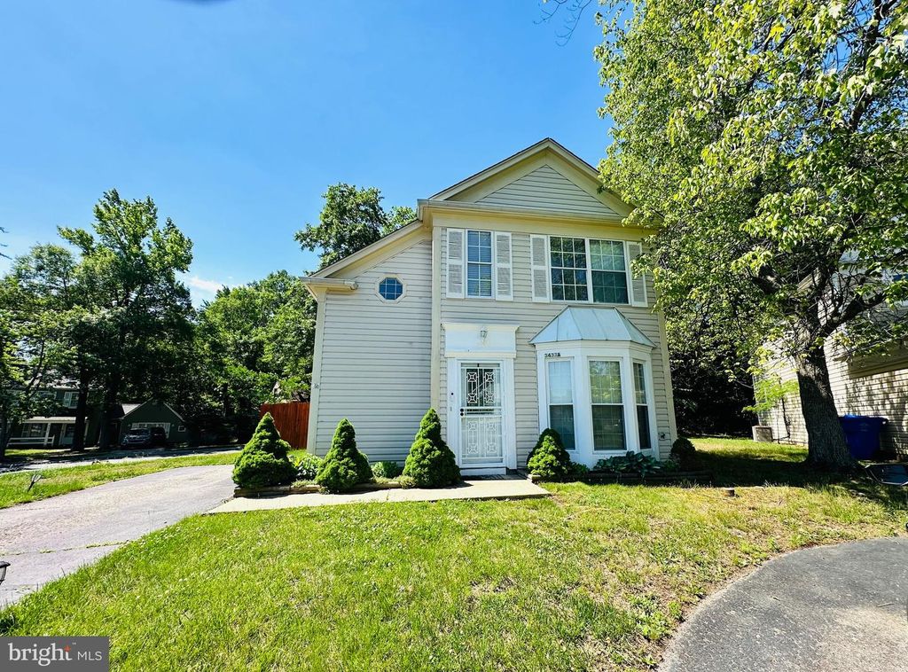 Image 2 of property listing at 3433-A AZALEA PL, Waldorf, MD 20602