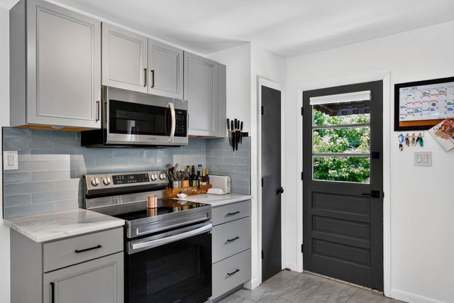 5150 Monterey Street, North Charleston, SC 29405