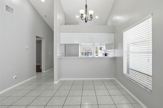 8622 COTTONWAY LANE, Tampa, FL 33635