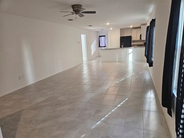 1243 Cherry Bark Drive, Princeton, TX 75407