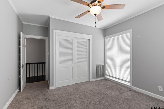 513 E Young, Longview, TX 75602