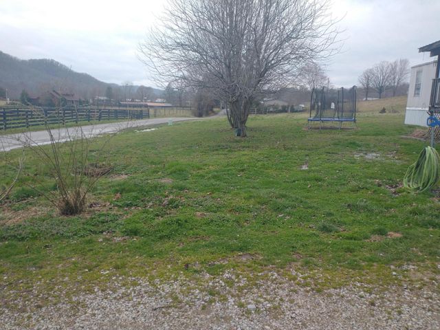 190 & 166 Pine Grove Road, Olympia, KY 40358