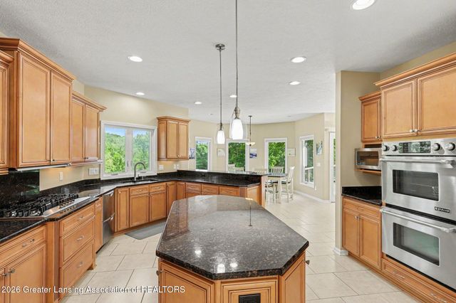 10791 W Jolly Road, Lansing, MI 48911