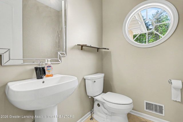 10791 W Jolly Road, Lansing, MI 48911
