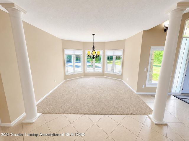 10791 W Jolly Road, Lansing, MI 48911