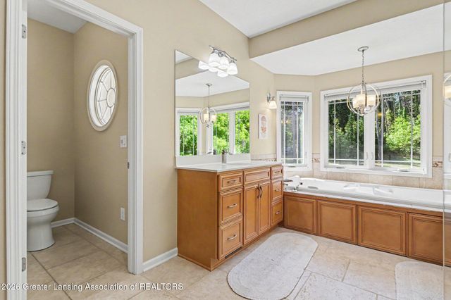 10791 W Jolly Road, Lansing, MI 48911