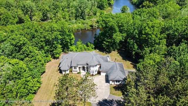 10791 W Jolly Road, Lansing, MI 48911