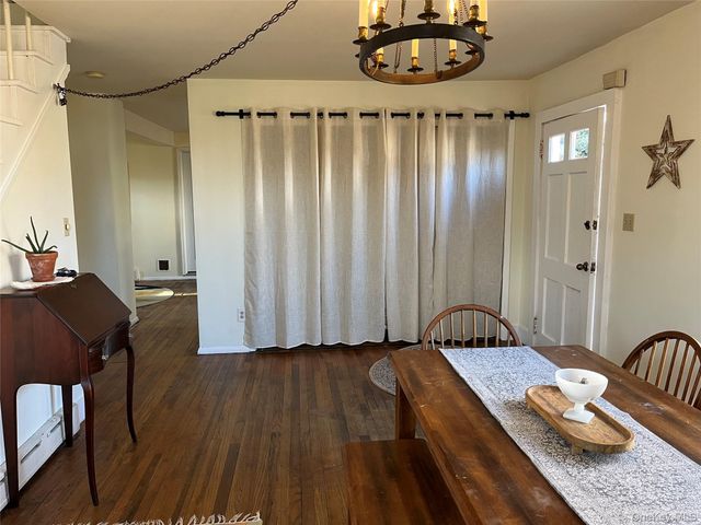 18 E Clifford Street, Ellenville, NY 12428